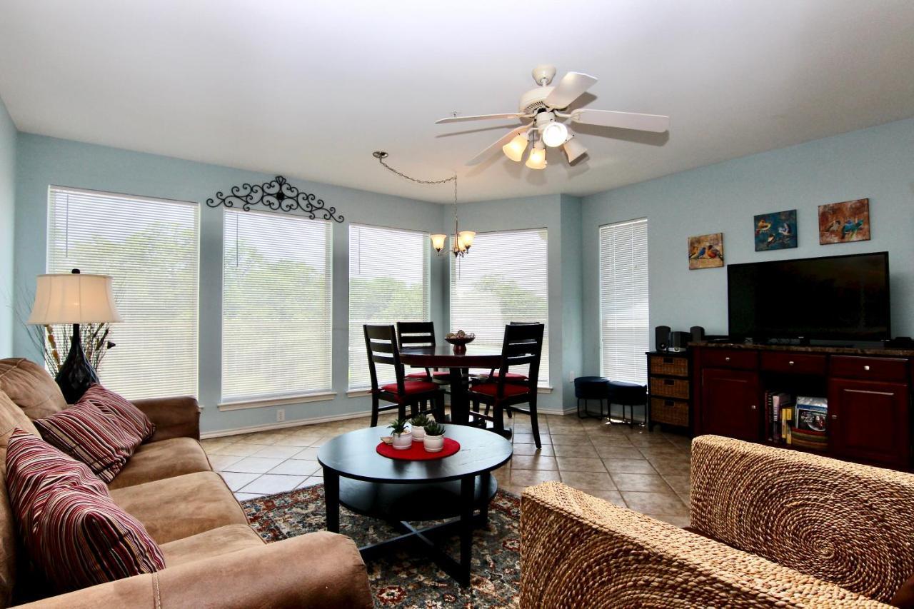 Waterwheel Retreat Apartment New Braunfels Bagian luar foto