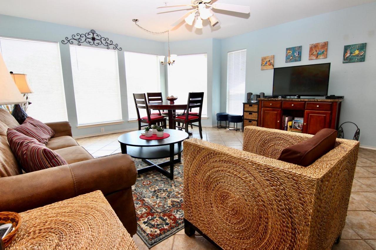 Waterwheel Retreat Apartment New Braunfels Bagian luar foto